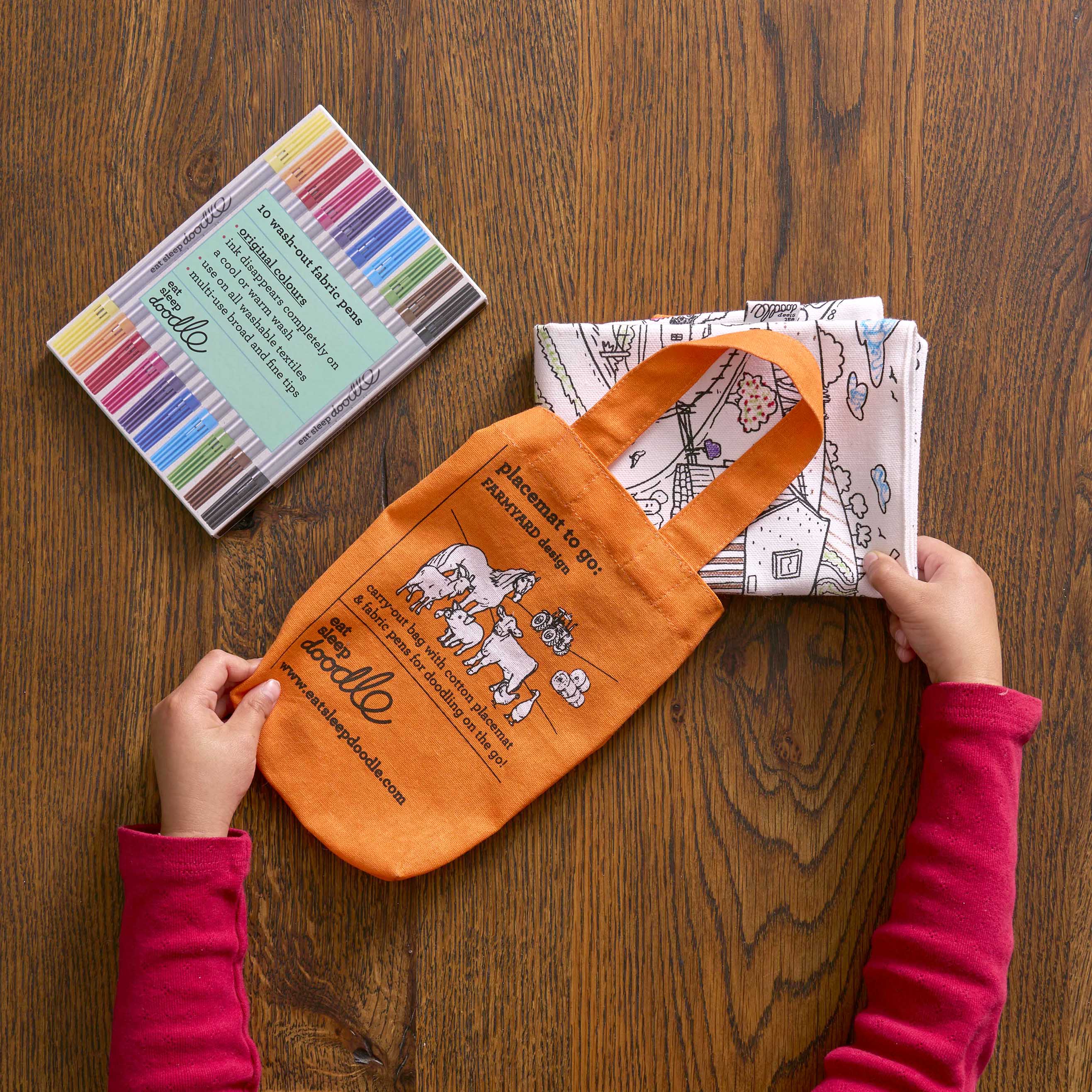 farmyard placemat to go