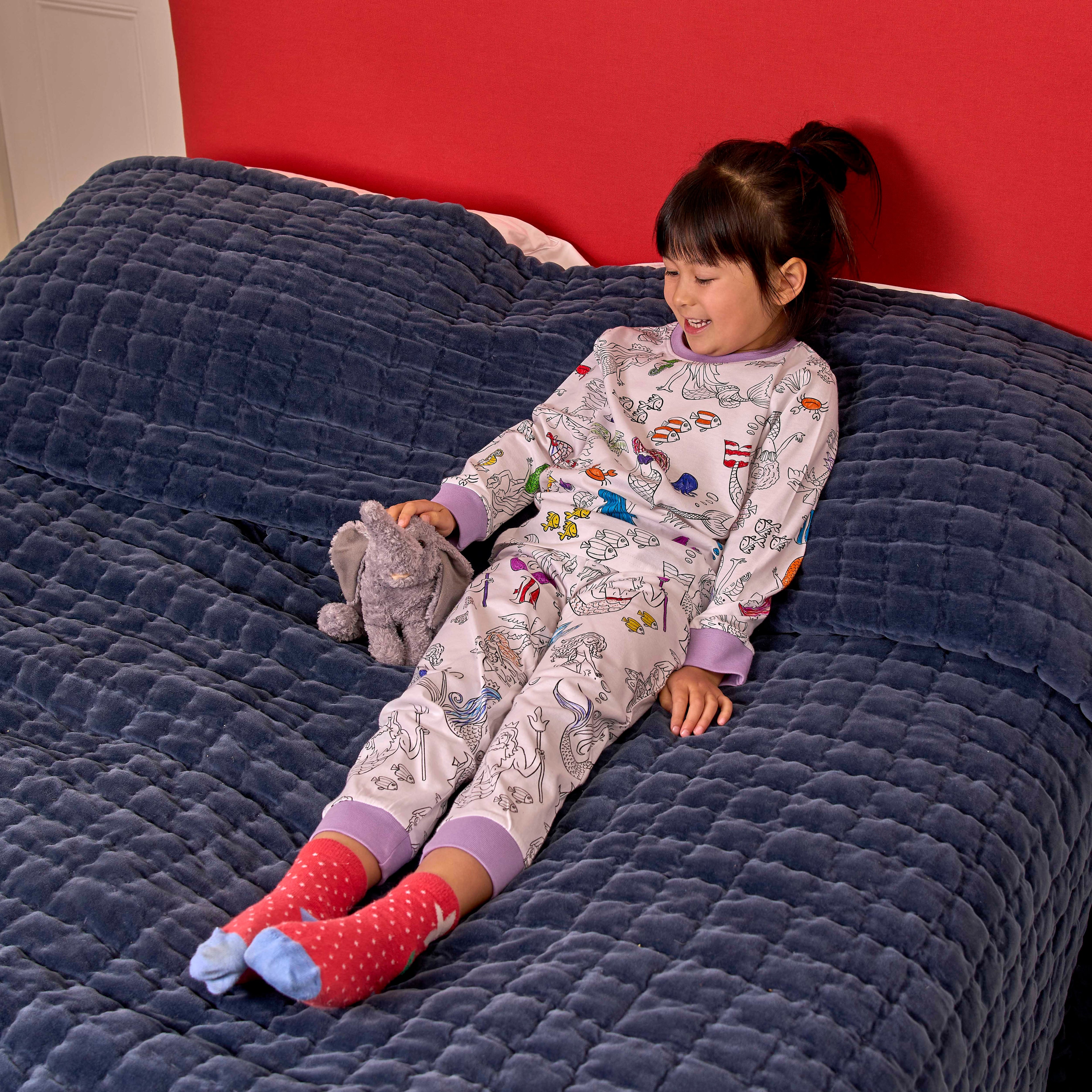 sirène à colorier en pyjama